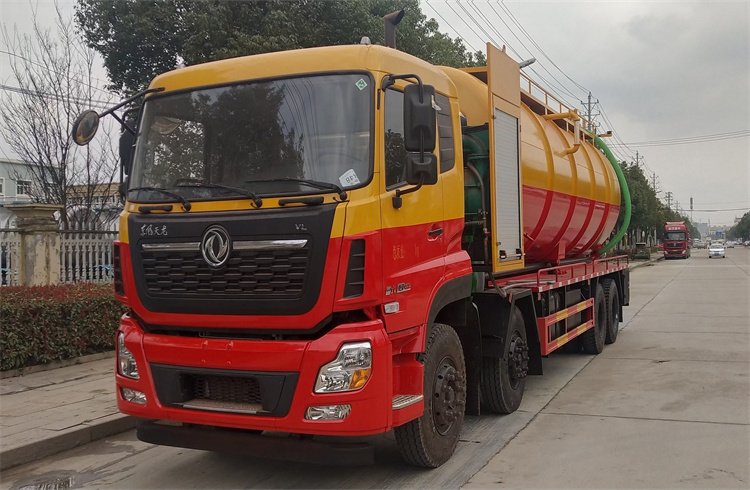 東風(fēng)天龍后雙橋23方清洗吸污車